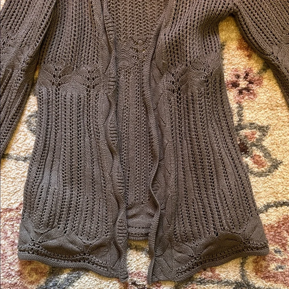 Women's Medium Dressbarn Open-Front Sweater - Picture 3 of 5